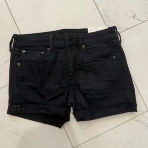 American Eagle black Jean shorts. Size 6, new with tags.